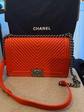 CHANEL Chevron Quilted Boy Bag